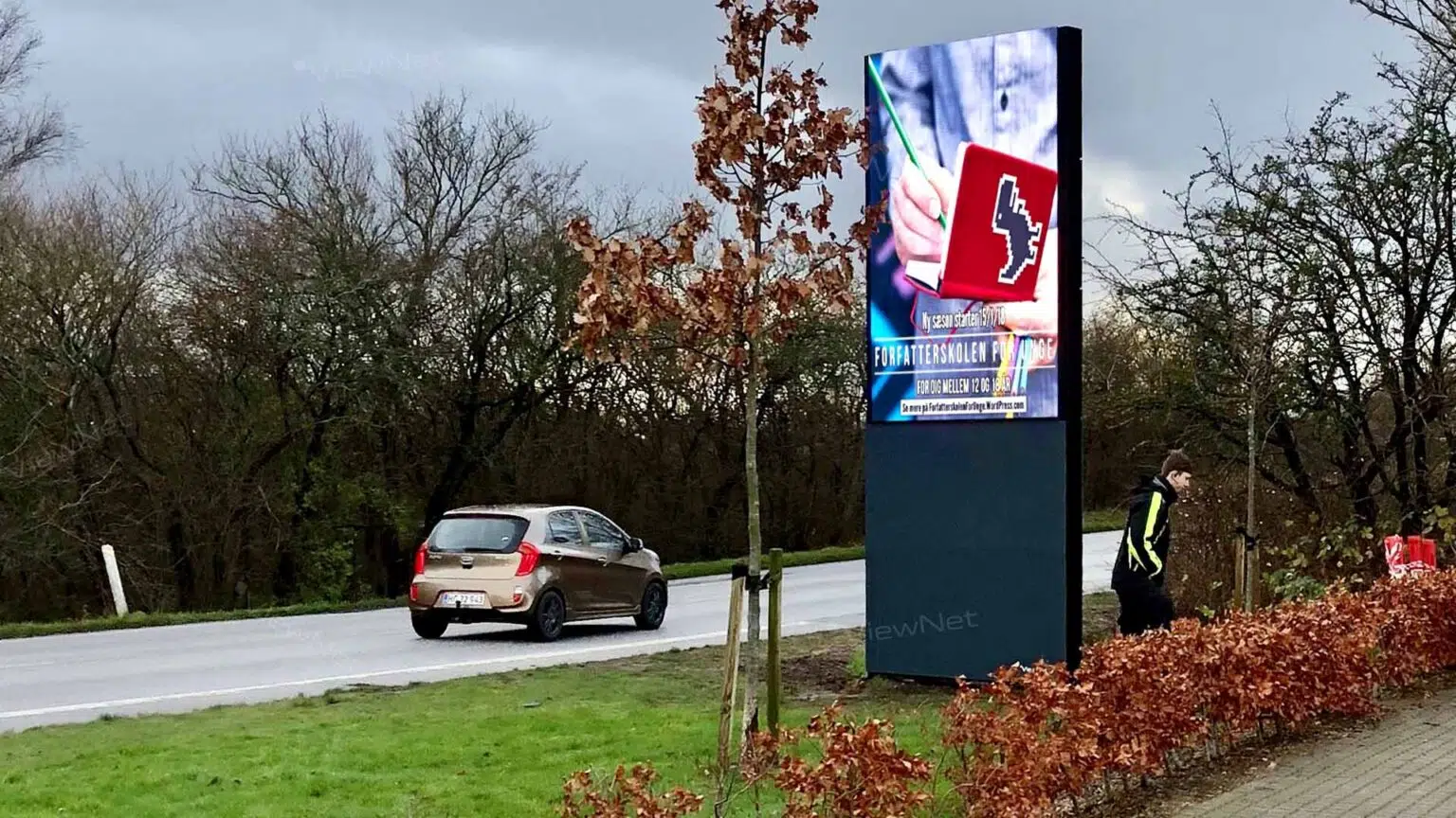 ViewNet-LED-Storskærme-Info-pylon-Kalundborg-Kommune