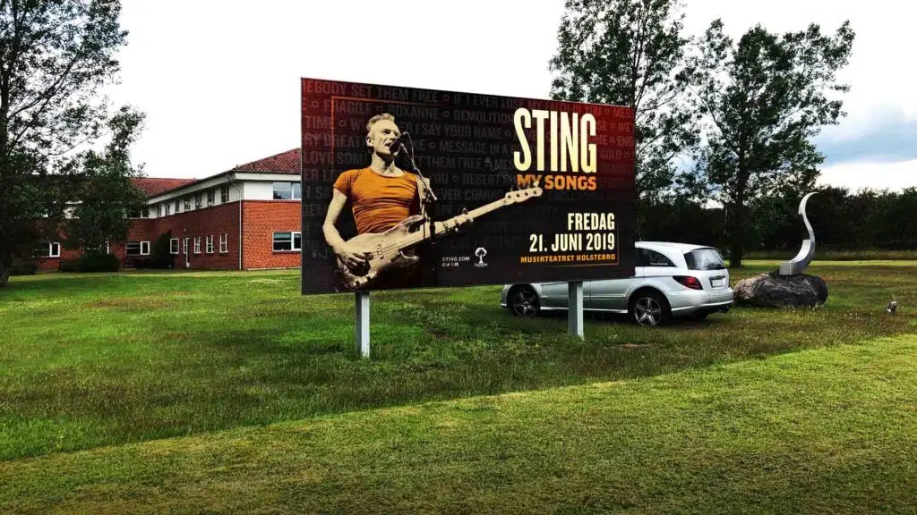 ViewNet_Skive-Folkeblad_Outdoor_Freestanding_Big-Leinwand