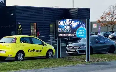 ViewNet-LED-Großbildschirm-freistehend-Engelbrecht Autos